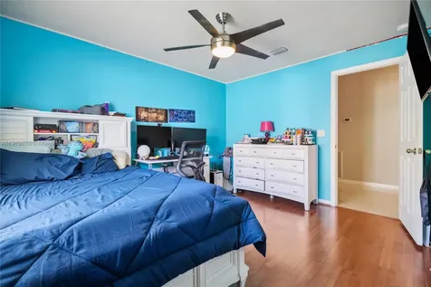 1924 SW Jamesport Drive Port Saint Lucie FL 34953