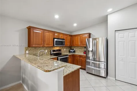 1924 SW Jamesport Drive Port St. Lucie FL 34953