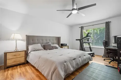 1924 SW Jamesport Drive Port Saint Lucie FL 34953