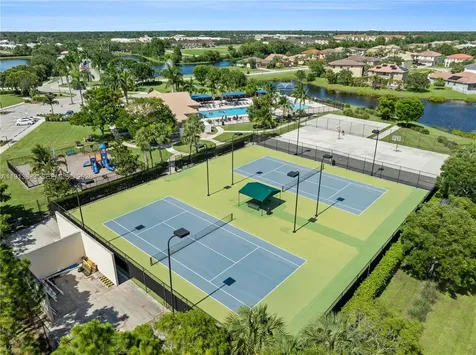 1924 SW Jamesport Drive Port St. Lucie FL 34953
