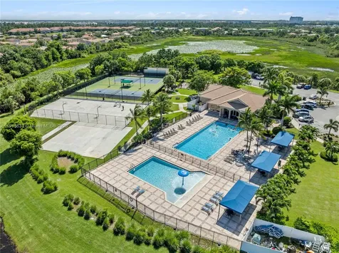 1924 SW Jamesport Drive Port Saint Lucie FL 34953