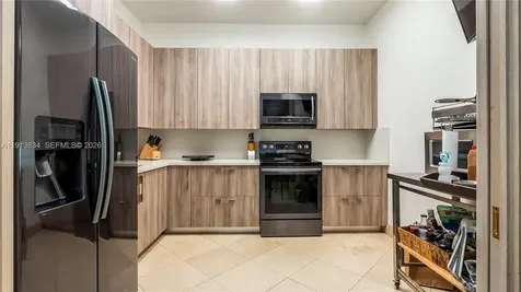 10395 SW 67th Avenue Pinecrest FL 33156