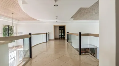 10395 SW 67th Avenue Pinecrest FL 33156