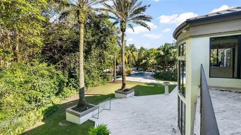 10395 SW 67th Avenue Pinecrest FL 33156