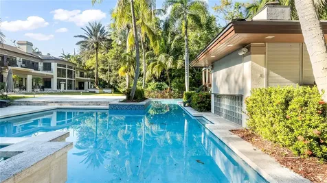 10395 SW 67th Avenue Pinecrest FL 33156