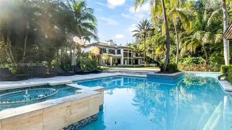 10395 SW 67th Avenue Pinecrest FL 33156