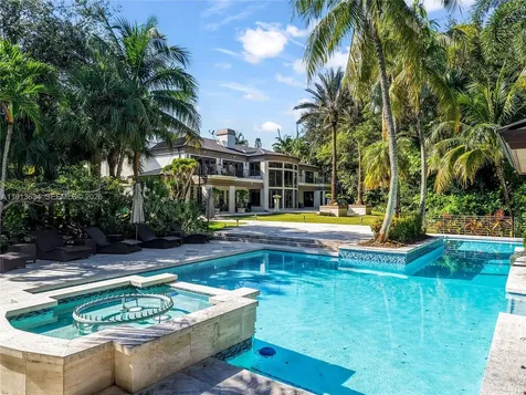10395 SW 67th Avenue Pinecrest FL 33156