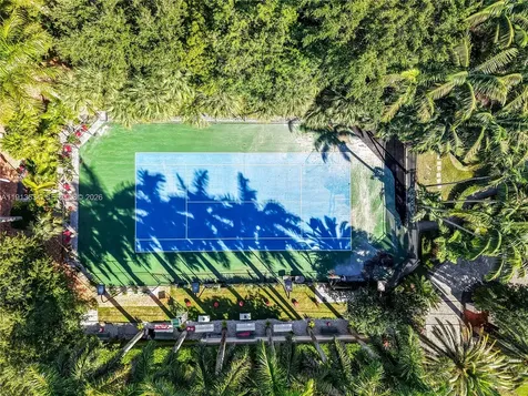 10395 SW 67th Avenue Pinecrest FL 33156