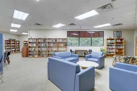 8900 Washington Boulevard Pembroke Pines FL 33025