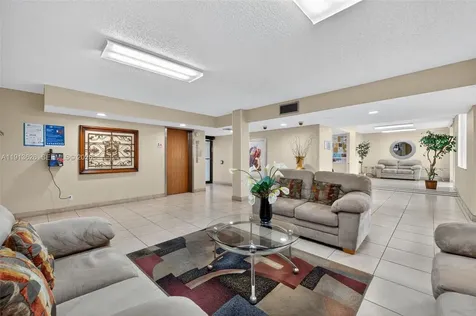 8900 Washington Boulevard Pembroke Pines FL 33025