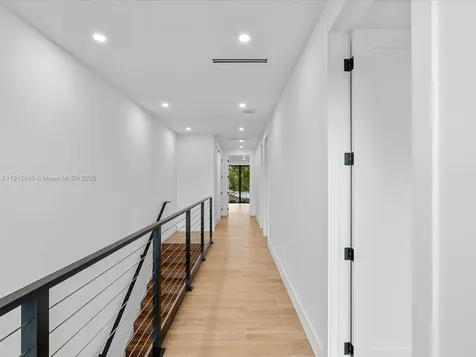 3616 Thomas Avenue Miami FL 33133