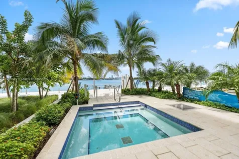 1000 West Avenue Miami Beach FL 33139