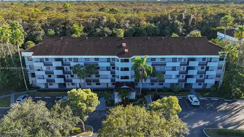 4133 S Carambola Circle S Coconut Creek FL 33066