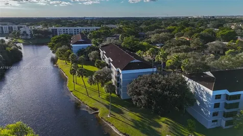 4133 S Carambola Circle S Coconut Creek FL 33066