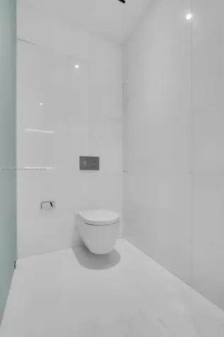 300 Biscayne Boulevard Way Miami FL 33131