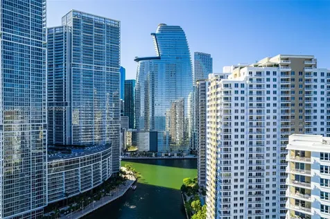 300 Biscayne Boulevard Way Miami FL 33131