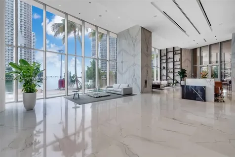 300 Biscayne Boulevard Way Miami FL 33131