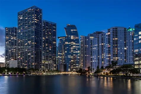 300 Biscayne Boulevard Way Miami FL 33131