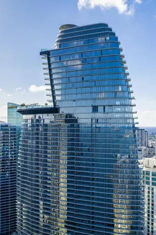 300 Biscayne Boulevard Way Miami FL 33131