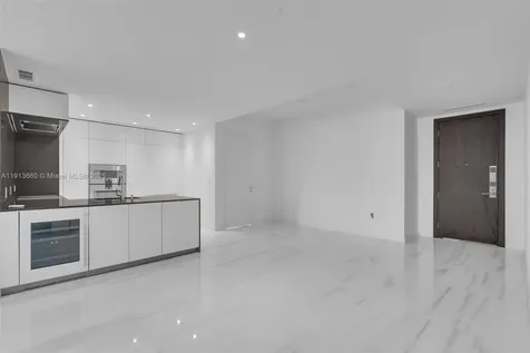 300 Biscayne Boulevard Way Miami FL 33131