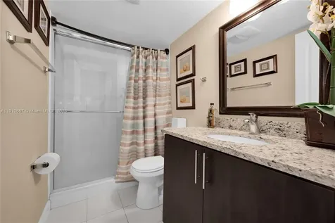 6949 SW 109th Place Miami FL 33173