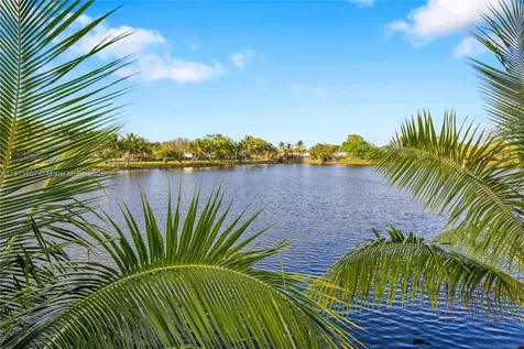 6949 SW 109th Place Miami FL 33173