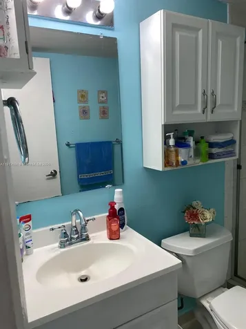 10454 NW 5th Terrace Miami FL 33172