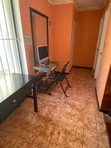 10454 NW 5th Terrace Miami FL 33172