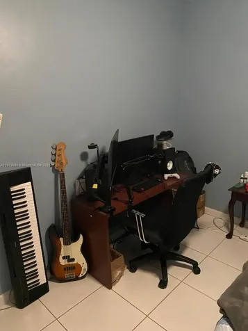 10454 NW 5th Terrace Miami FL 33172