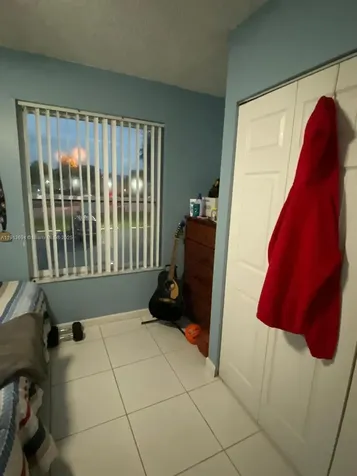 10454 NW 5th Terrace Miami FL 33172