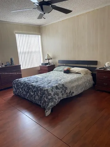 10454 NW 5th Terrace Miami FL 33172