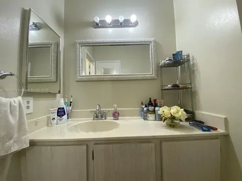 10454 NW 5th Terrace Miami FL 33172
