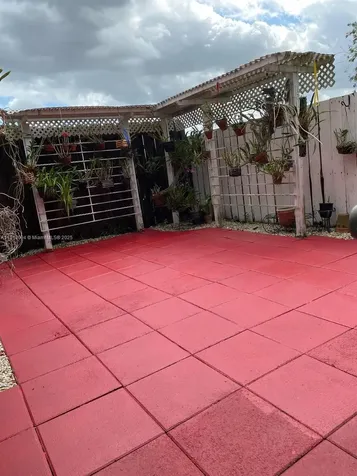 10454 NW 5th Terrace Miami FL 33172