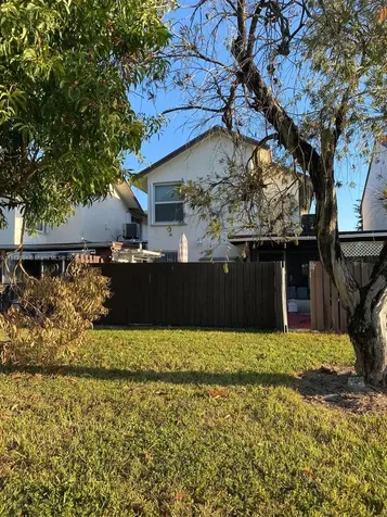 10454 NW 5th Terrace Miami FL 33172