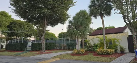 10454 NW 5th Terrace Miami FL 33172