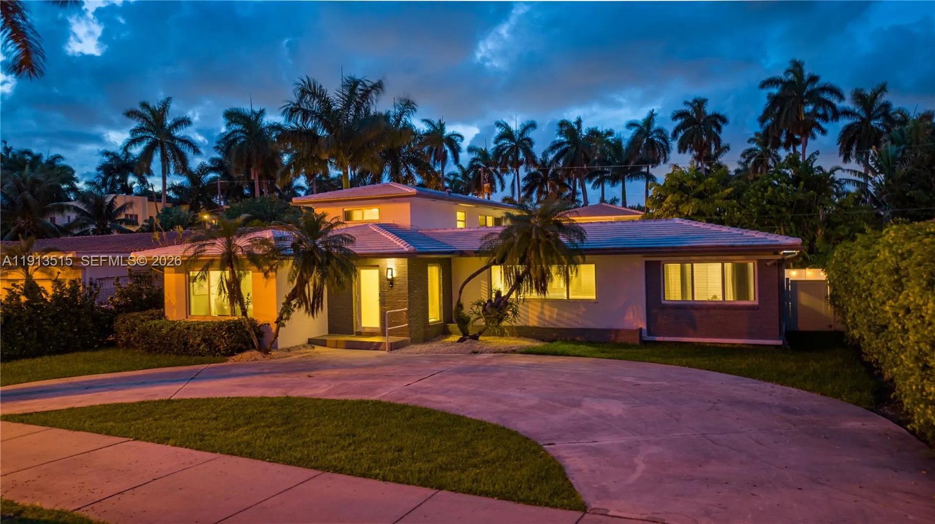 1241 Hollywood Boulevard Hollywood FL 33019