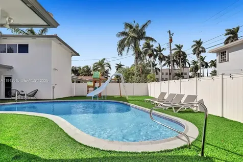 1241 Hollywood Boulevard Hollywood FL 33019