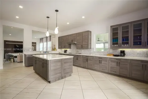 11 NW 122nd Avenue Miami FL 33182