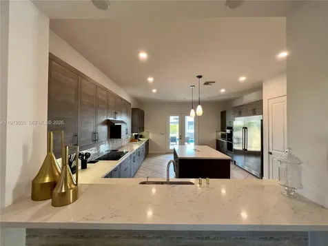 11 NW 122nd Avenue Miami FL 33182