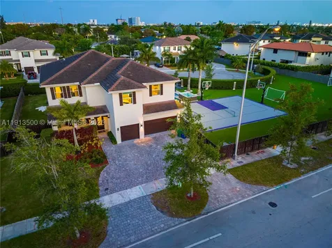 11 NW 122nd Avenue Miami FL 33182