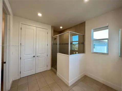 11 NW 122nd Avenue Miami FL 33182