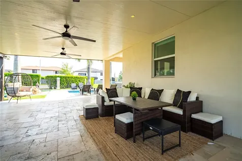 11 NW 122nd Avenue Miami FL 33182