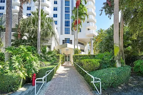 1621 Bay Road Miami Beach FL 33139