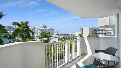 1621 Bay Road Miami Beach FL 33139