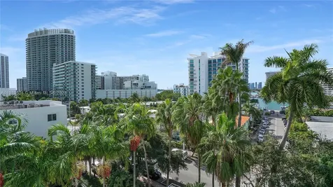 1621 Bay Road Miami Beach FL 33139