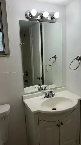 8860 Fontainebleau Boulevard Miami FL 33172