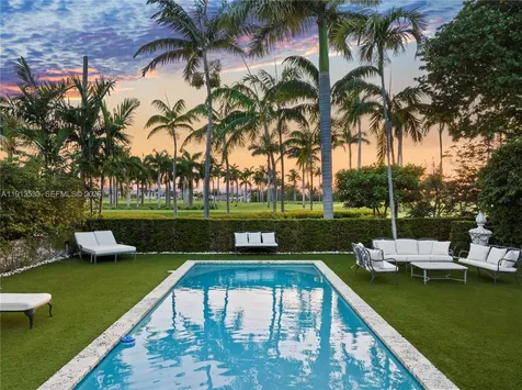 5800 La Gorce Drive Miami Beach FL 33140