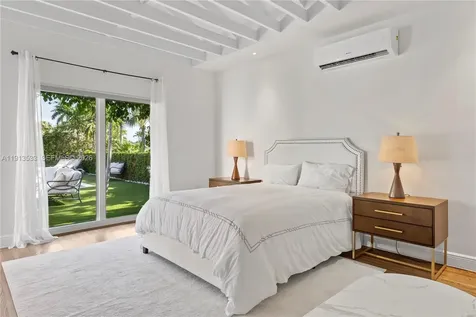 5800 La Gorce Drive Miami Beach FL 33140
