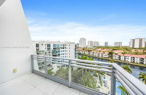 Aventura FL 33180