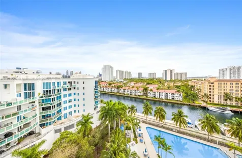 Aventura FL 33180